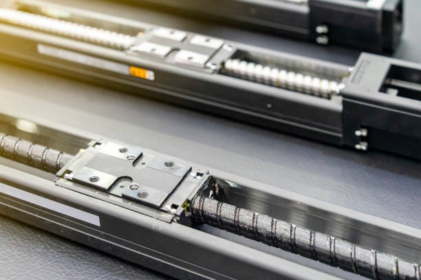Roller Linear Guideways Roller Linear Guideway System for Heavy-Duty CNC Machining